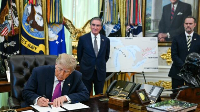 Trump considera cambiar el nombre del Océano Pacífico