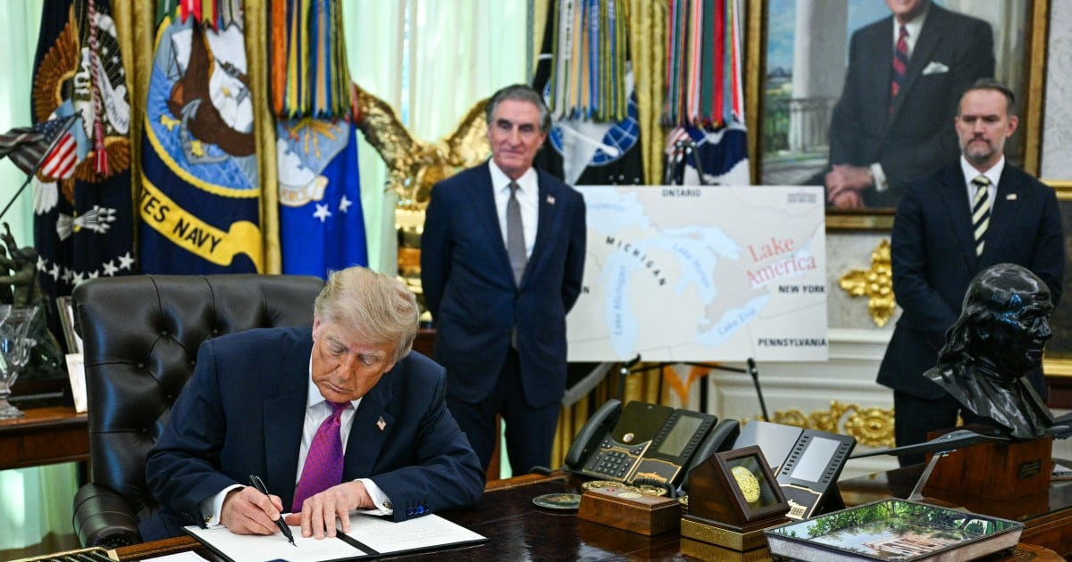 Trump considera cambiar el nombre del Océano Pacífico