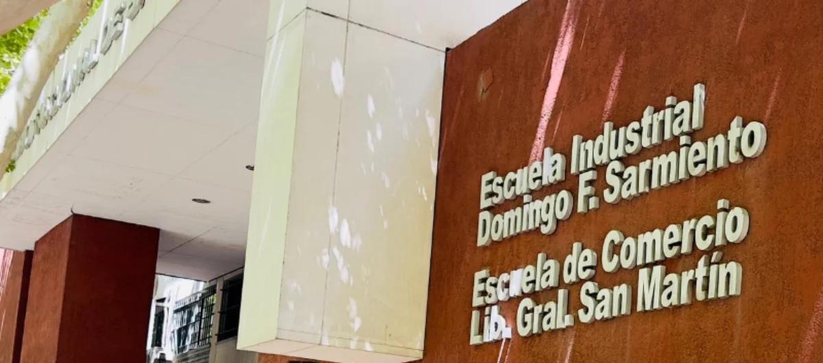 UNSJ suspende clases por fuertes vientos