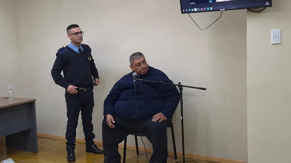 “Ernestito” Villavicencio, frente al juez: fue denunciado por abuso sexual, amenazas y lesiones
