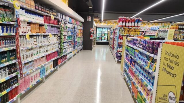 Los precios mayoristas subieron 0,8% en julio y acumularon un aumento del 31,1% interanual