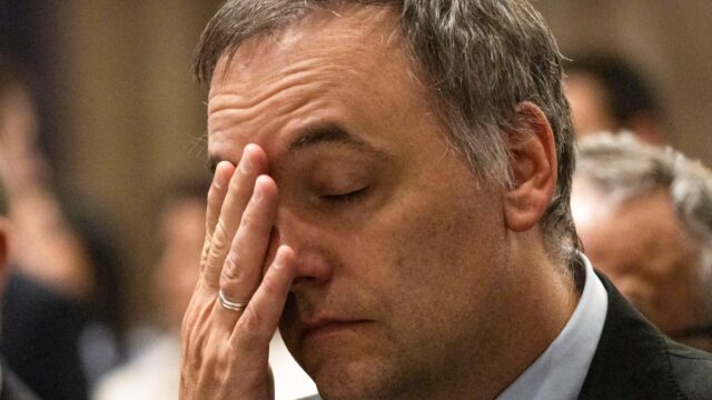 A horas de que venza el plazo, Manuel Adorni pidió a la Justicia más tiempo para justificar su patrimonio