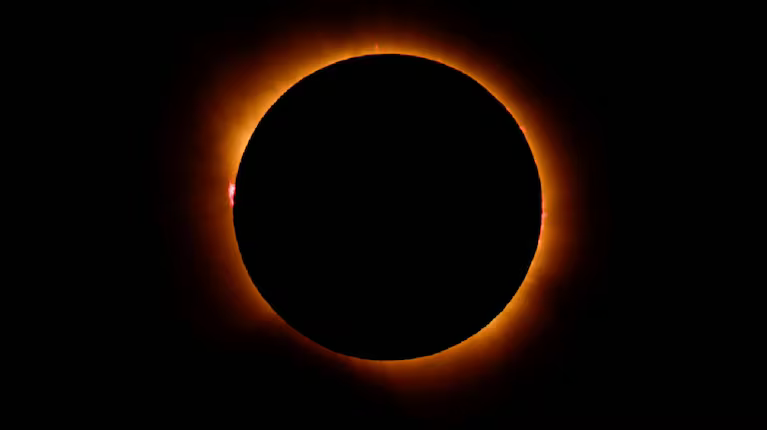 Eclipse lunar de agosto 2026: a qué hora se verá la Luna de Sangre en Argentina
