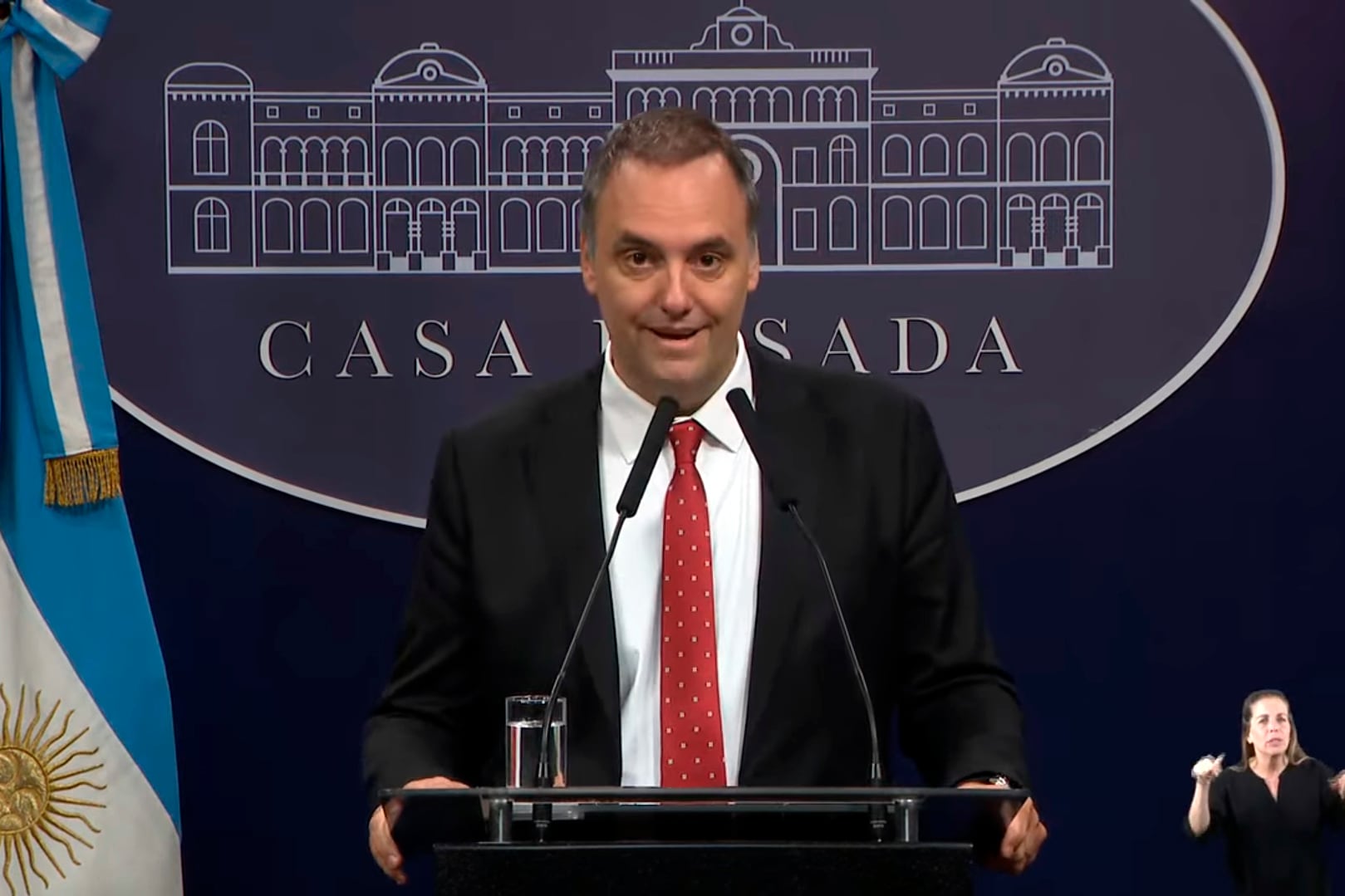 Manuel Adorni presentó ante la Justicia su descargo para justificar su patrimonio