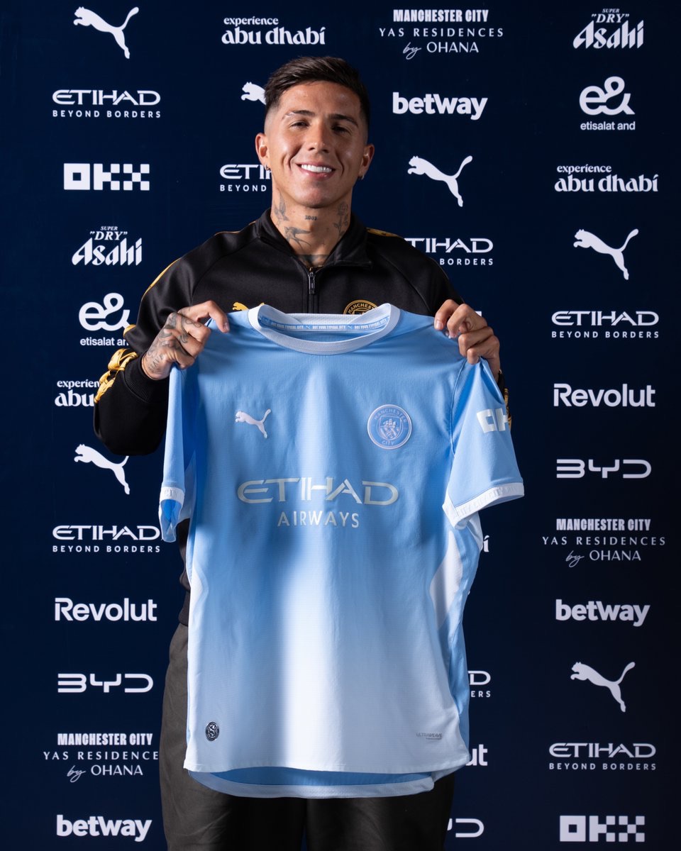 Manchester City presentó a Enzo Fernández con una bienvenida bien argentina