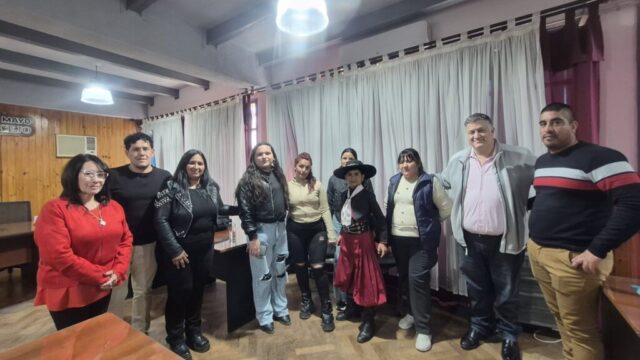Academia Pilchas Gauchas organiza gran peña con premios en efectivo