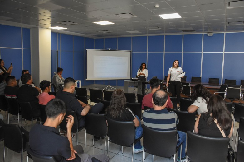 Capacitación sobre buenas prácticas laborales en el agro