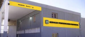 Condenan a penitenciario acusado de estafar a compañeros