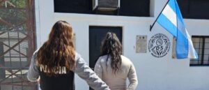 Detienen a mujer buscada por robo en Caucete