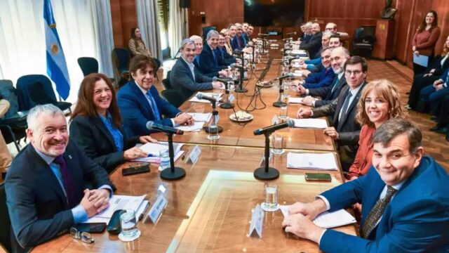 Gutiérrez participó de reunión del Consejo Federal de Responsabilidad Fiscal