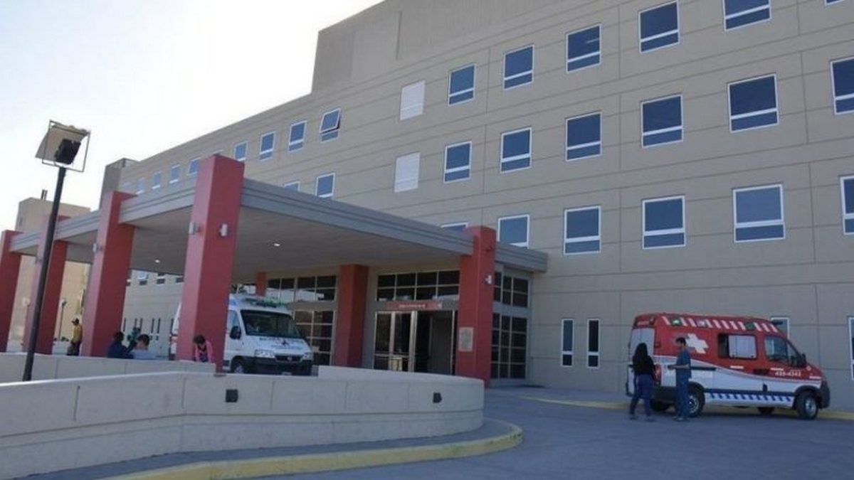 Hospitalizan al gemelo de adolescente fallecido en gresca