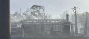 Incendio en Santa Lucía afecta a cinco viviendas