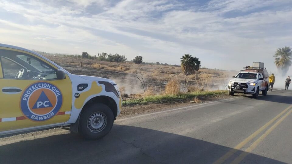 Incendios en Rawson: Llamado a prevenir quemas irrazonables