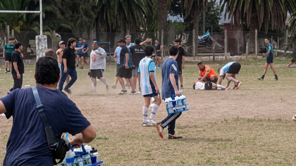 Jockey y Universitario repudian violencia en partido infantil