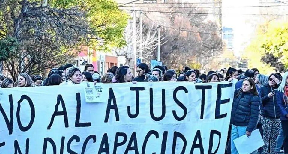 Pensiones por discapacidad perdieron 19% de poder adquisitivo