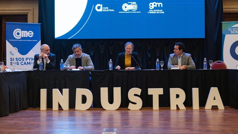Pymes sanjuaninas debaten inserción en cadenas mineras