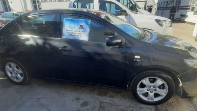 Secuestran un Toyota Corolla robado en Mendoza