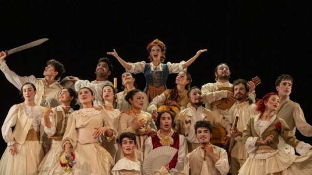 Teatro del Bicentenario invita a estudiantes de toda la provincia
