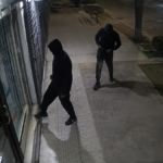 Tres delincuentes asaltan comercio en Chimbas