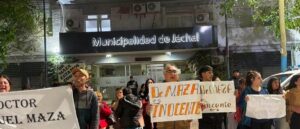 Vecinos de Jáchal marchan en apoyo al ginecólogo condenado