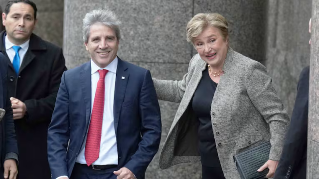 El Gobierno afronta un vencimiento de US$793 millones con el FMI mientras continúa la revisión del programa