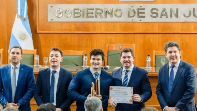 A los 25 años, un economista sanjuanino ganó un premio por su tesis sobre informalidad