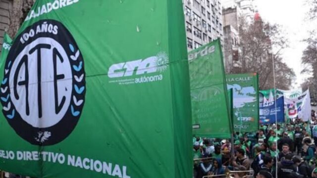 ATE convoca a paro nacional el jueves contra el DNU de Milei