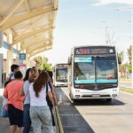 Acuerdo entre choferes y empresas pone fin al paro de colectivos