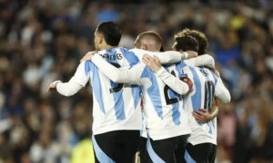 Argentina enfrenta a Burkina Faso en el Monumental