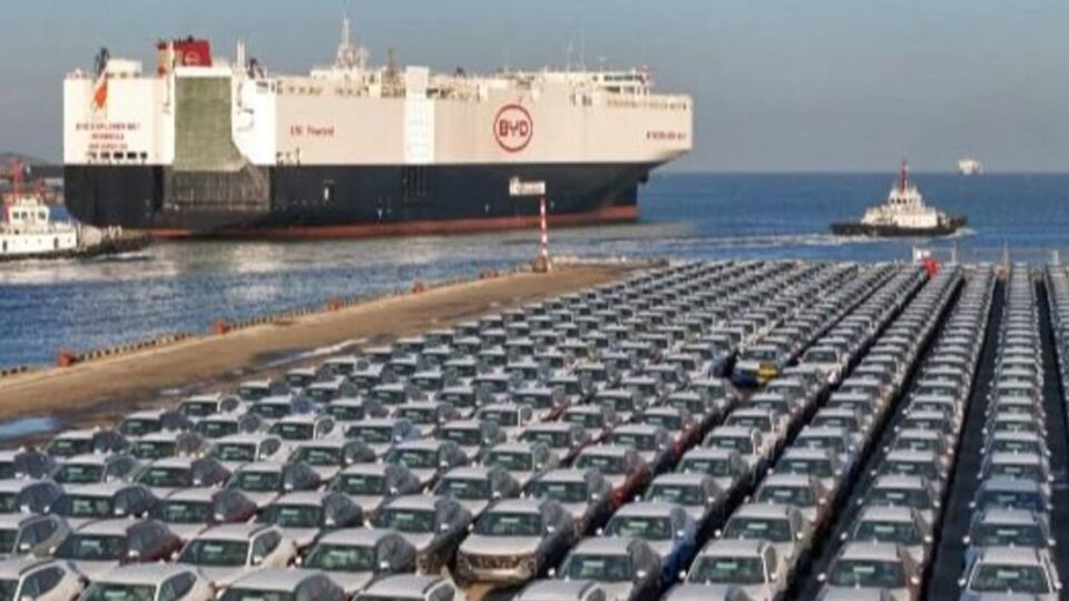 Argentina firmó acuerdo con EE.UU. que podría afectar la importación de autos chinos