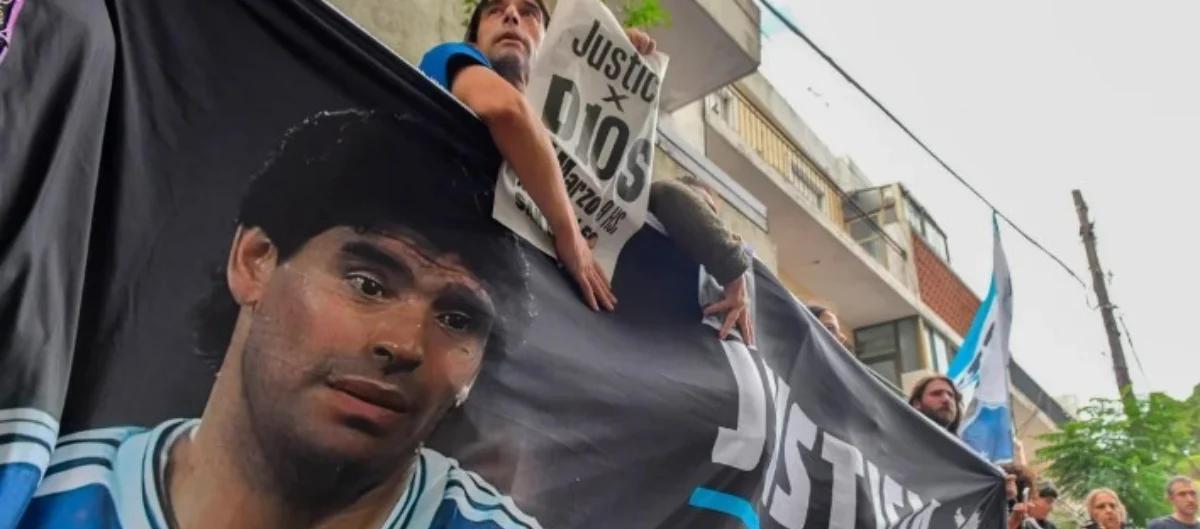 Burlando sostiene en juicio que Maradona fue asesinado