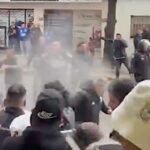 Choques entre hinchas de All Boys y la Policía retrasaron el partido