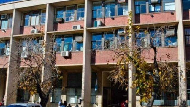 Condenado a pagar $124 millones por no entregar un departamento vendido