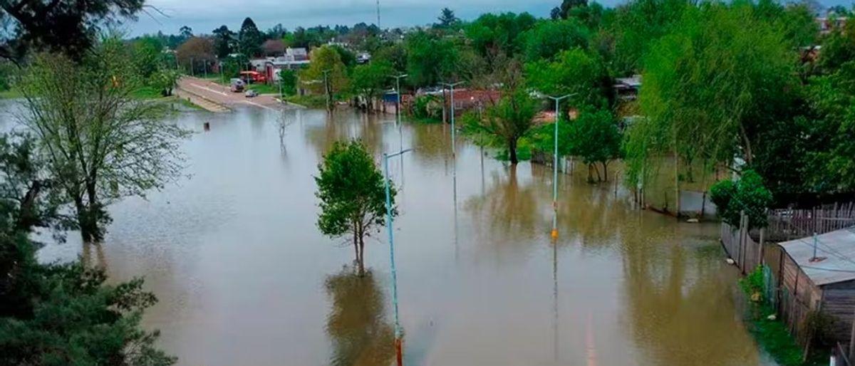 Corrientes bajo agua: la alerta por lluvias históricas en el Litoral