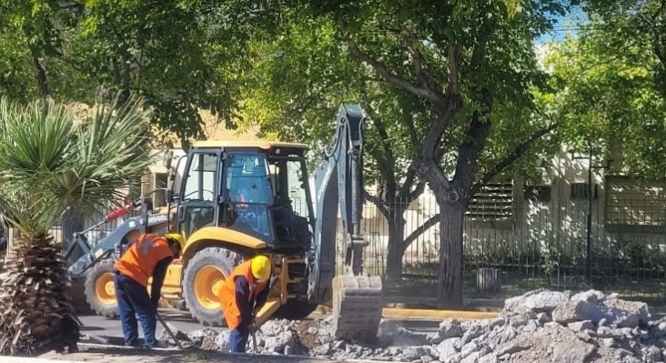 Cortarán calle Alvear en Capital por obras de red cloacal