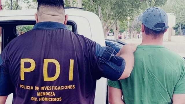 Disparo durante robo en Mendoza deja un muerto y un herido