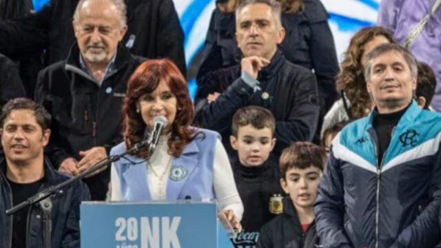 El peronismo se divide en el festejo del Día de la Lealtad