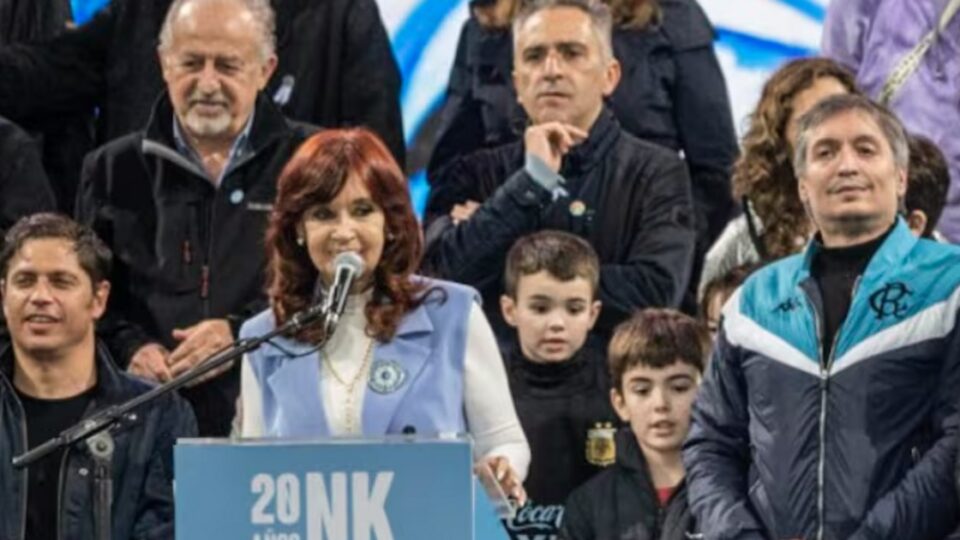 El peronismo se divide en el festejo del Día de la Lealtad