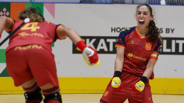 España juega las semifinales de hockey patines femenino en Paraguay