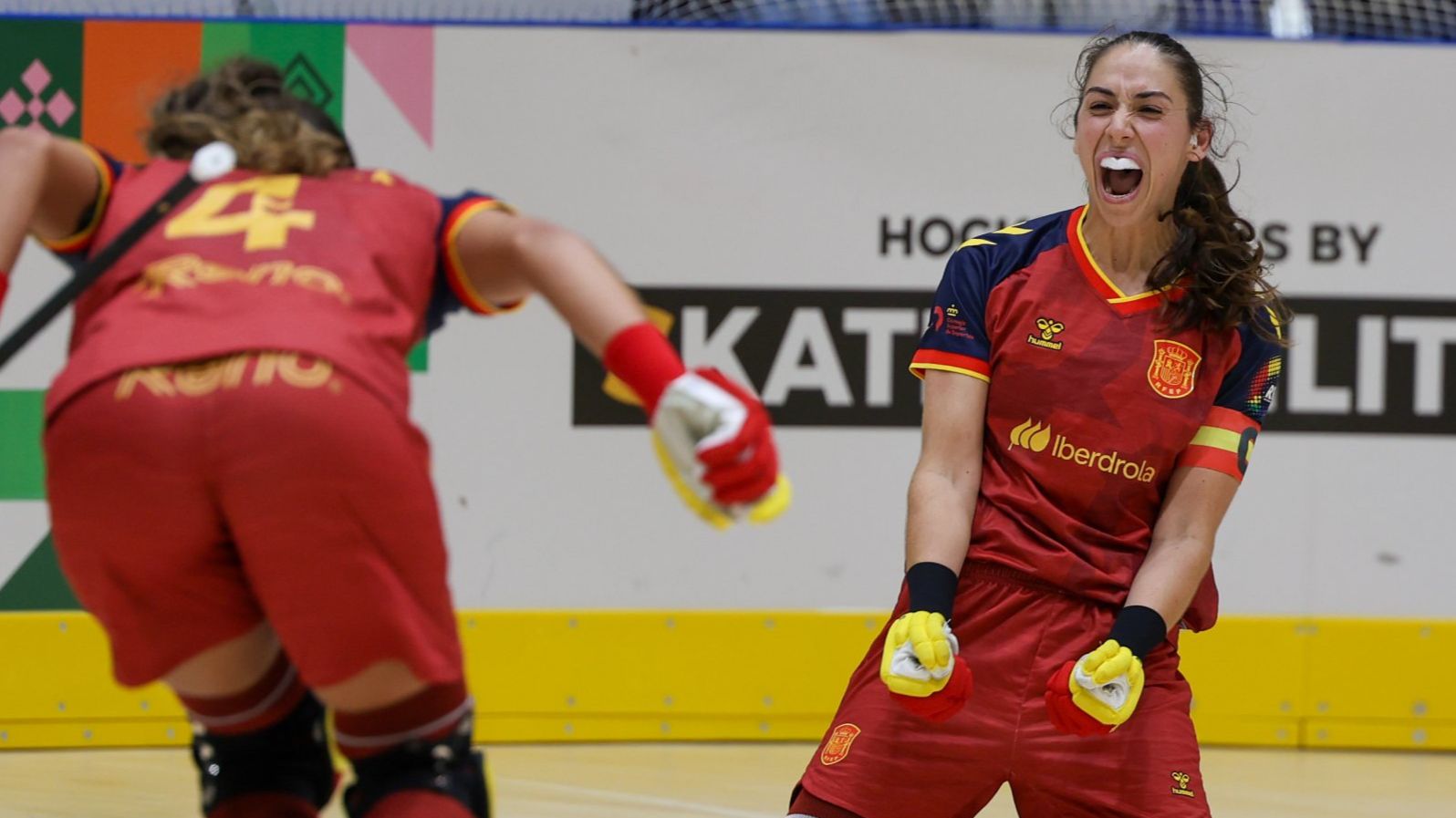 España juega las semifinales de hockey patines femenino en Paraguay