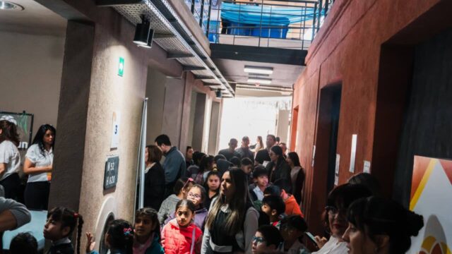 Feria del Libro de Rawson se llena de cultura y tecnología este sábado