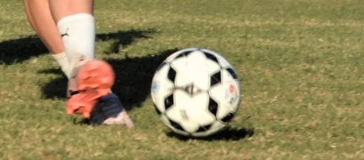 Futbolista de 53 años muere en pleno partido en 25 de Mayo