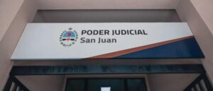 Imputan y detienen a hombre por extorsión con audios íntimos