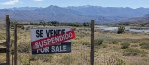 La Corte frenó la derogación de la Ley de Tierras