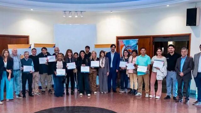 La Municipalidad capacitó a más de 20 organizaciones barriales