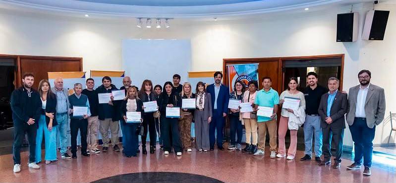 La Municipalidad capacitó a más de 20 organizaciones barriales