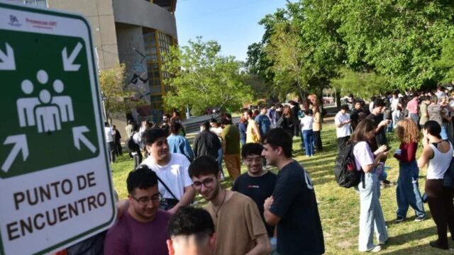 La UNSJ realizó su primer simulacro de evacuación en el CUIM