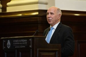 Lorenzetti defiende el fallo de la Corte sobre la Ley de Tierras