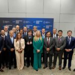 Milei destaca a San Juan en encuentro de inversiones en París
