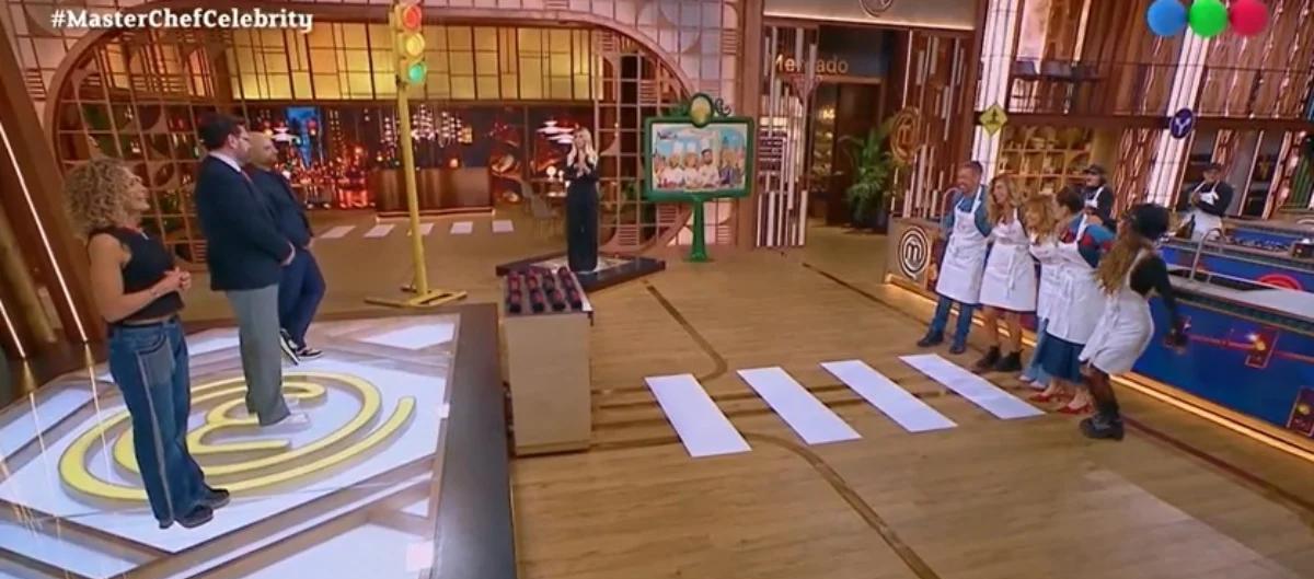 Nazareno recibe el primer delantal negro en MasterChef Celebrity